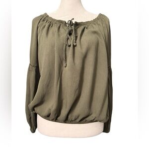 Charlotte Russe army green Boho top elastic at neck cuffs & waist Womens size SM
